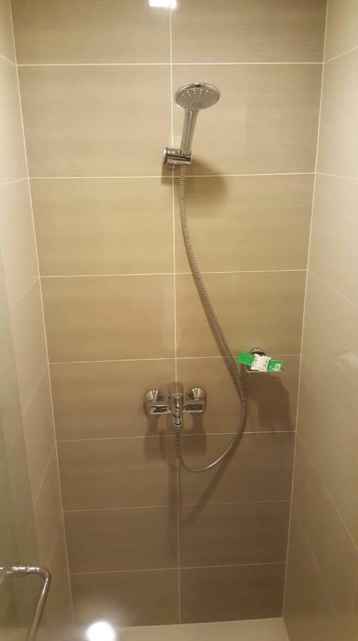 101 Newport Boulevard C1 Διαμέρισμα Μανίλα Εξωτερικό φωτογραφία